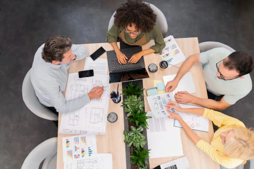 What Winning Bid Teams Do Differently (It’s Not What You Think)